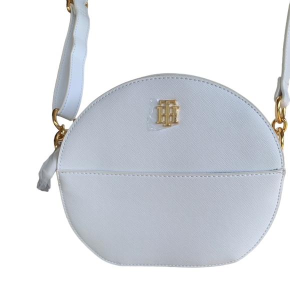 Tommy Hilfiger Handbags - Tommy Hilfiger Saffiano Canteen Crossbody Purse Bag White Women’s NWT